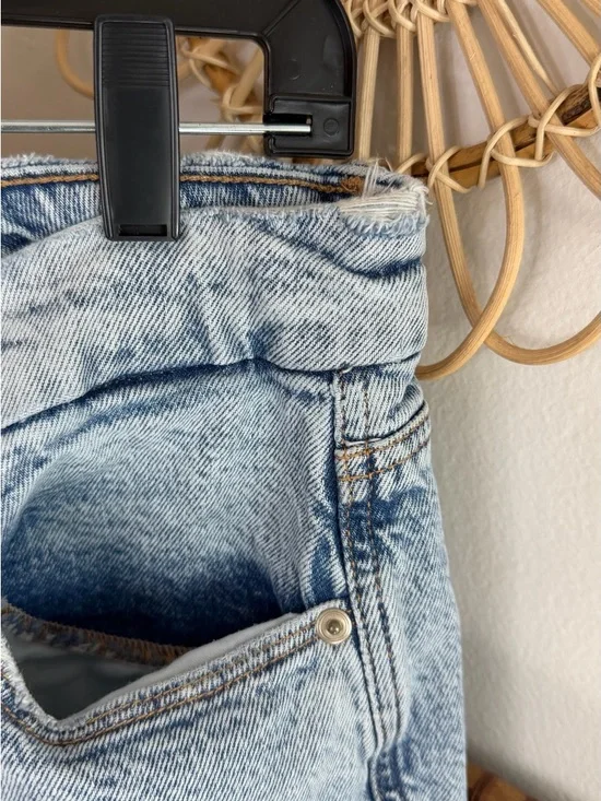 Good American Good Curve Straight Step Jeans in Indigo Wash Size 12/31 - Picture 7 of 10